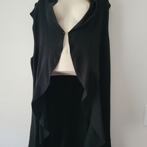 Black Sleeveless Cardigan Sweater size XL